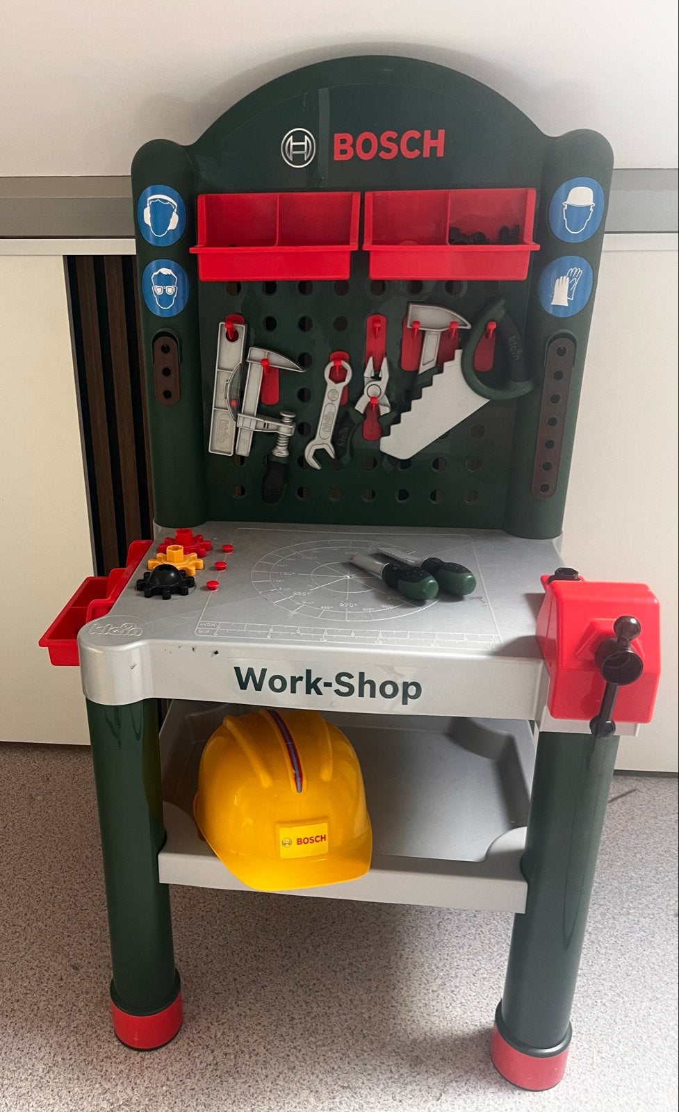 Bosch Work-Shop speelgoed werkbank met accessoires, Kinderen en Baby's, Ophalen, Gebruikt, Jongen of Meisje
