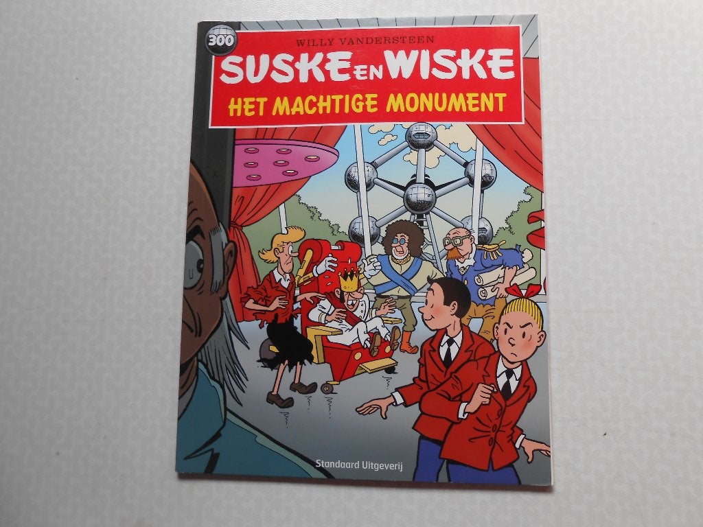 suske en wiske 300 Het machtige monument 2008 1 ste druk., Boeken, Stripboeken, Willy Vandersteen, Eén stripboek, Nieuw, Ophalen of Verzenden