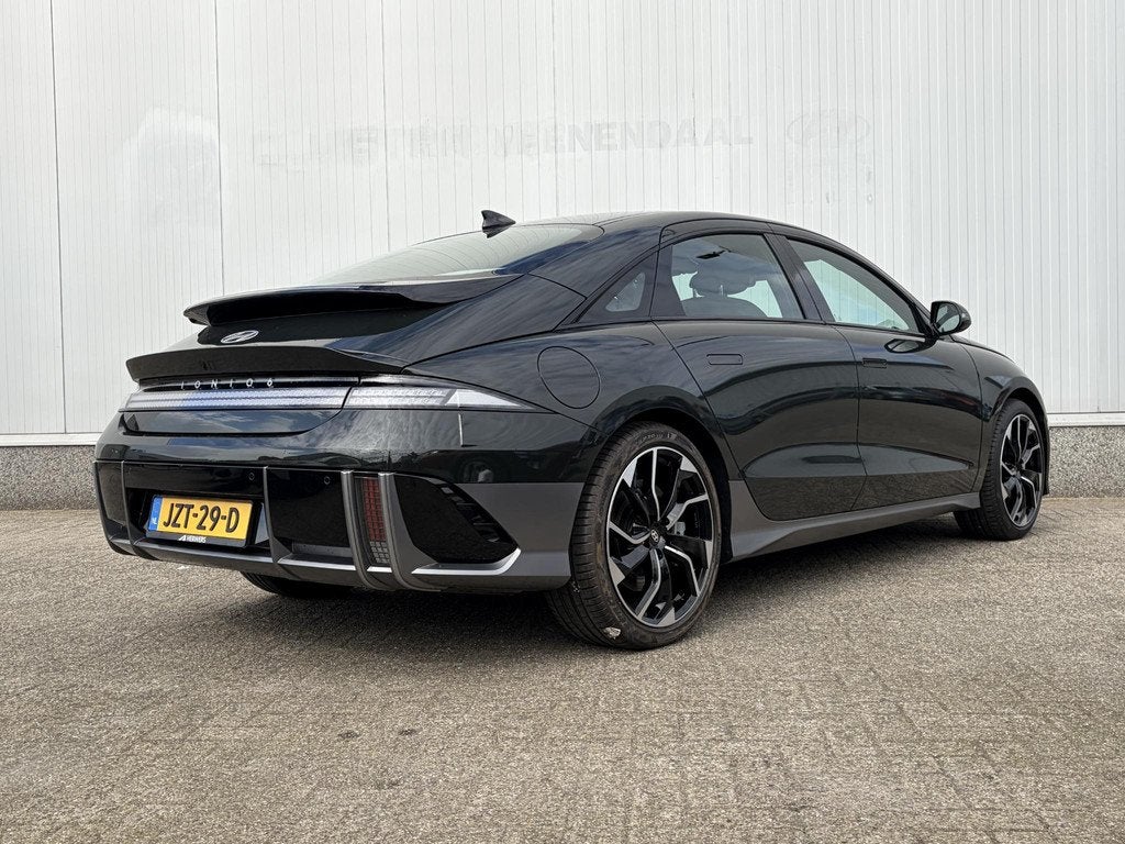 Hyundai IONIQ 6 Connect 77.4 kWh / SOH 100%/ Warmtepomp / CC, Auto's, Automaat, 228 pk, Gebruikt, 1885 kg
