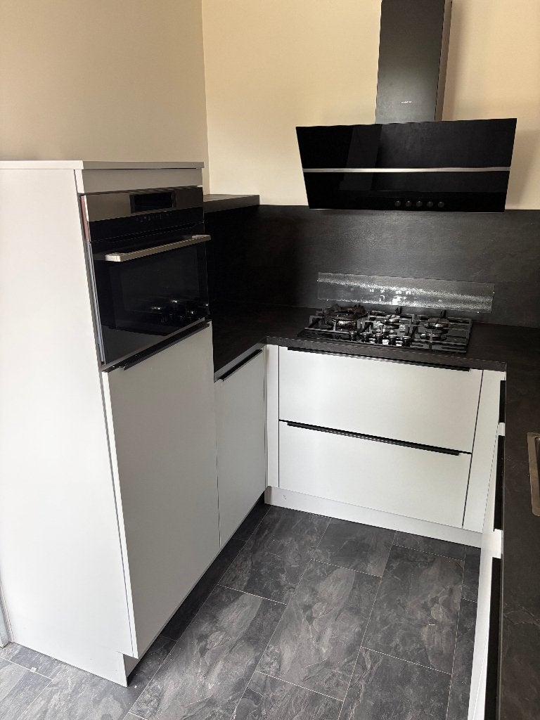 Complete keuken, Ophalen, Gebruikt, Zwart, 50 tot 100 cm