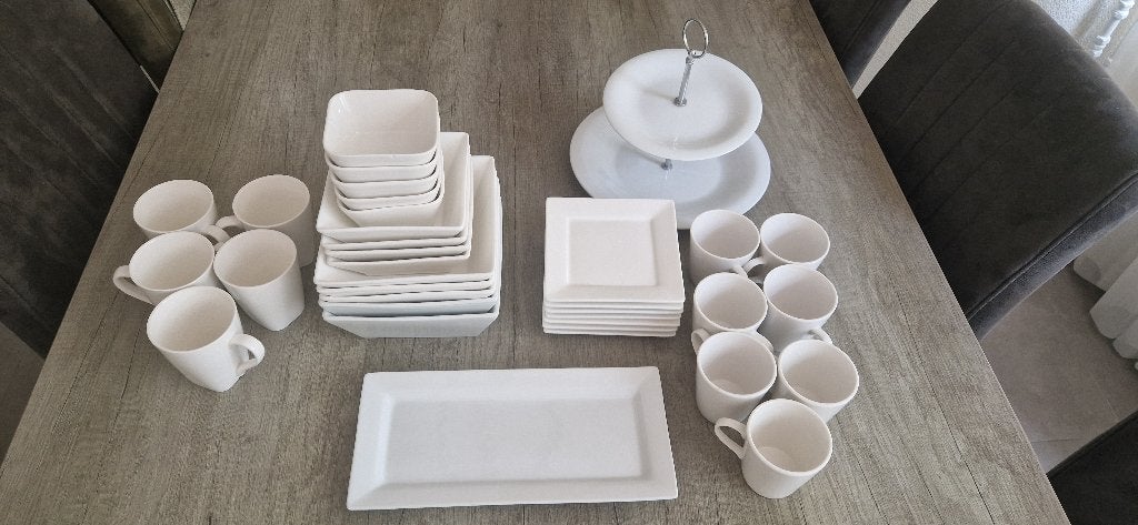 Wit servies (borden, koppen, mokken etc.), Ophalen, Gebruikt, Bord(en), Overige stijlen