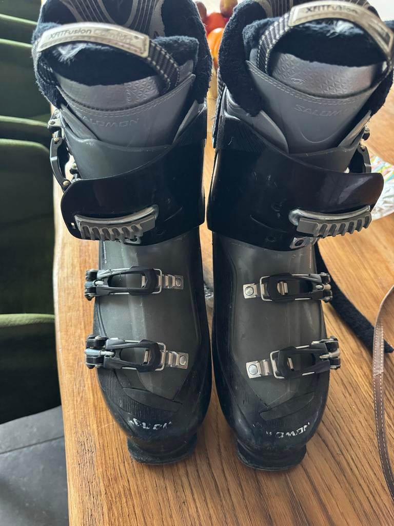 Salomon skischoenen maat 46, Sport en Fitness, Gebruikt, Schoenen, Skiën, Salomon