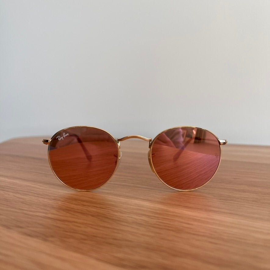 Gouden/Roze Ray-Ban Round Metal zonnebril, maat 47-21, Sieraden, Tassen en Uiterlijk, Zonnebril, Ophalen of Verzenden, Zo goed als nieuw