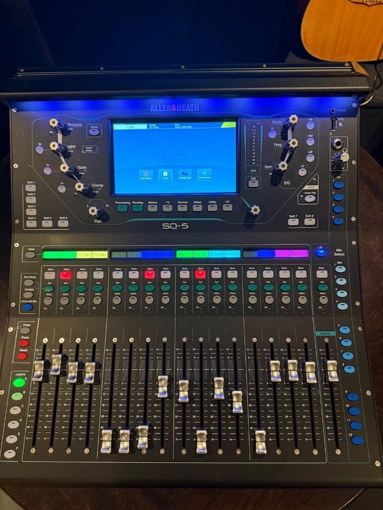 SQ5 Allen & Heath met extra fx effecten zgan!, Ophalen, Zo goed als nieuw, 20 kanalen of meer, Microfooningang