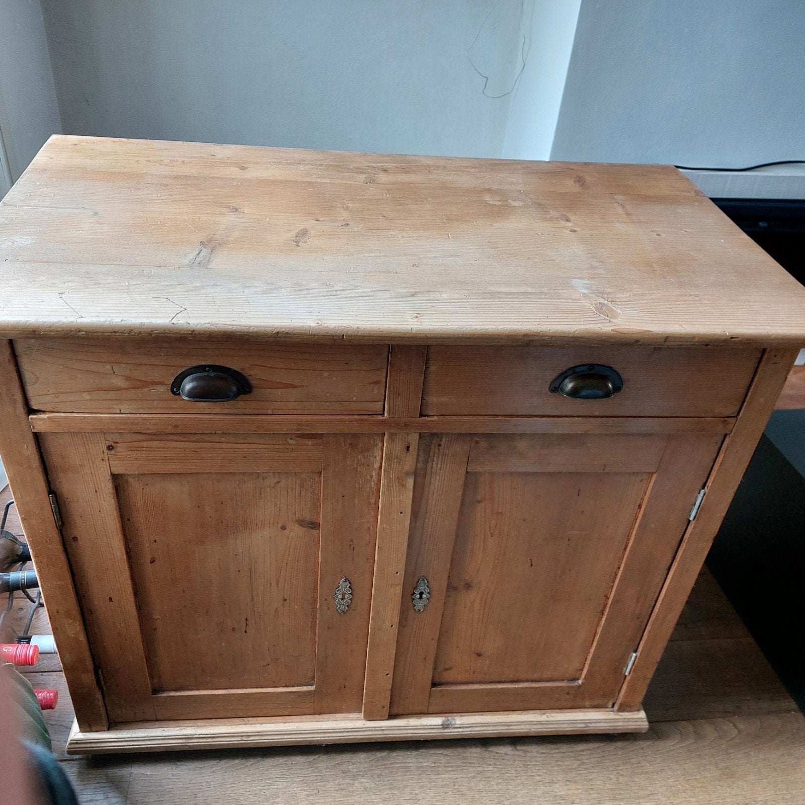 oud grenen kast, Ophalen, Gebruikt, Met deur(en), Klassiek