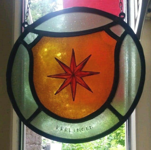 Glas in lood raamhanger met wapen van Kralingen 22 cm Ø, Ophalen of Verzenden