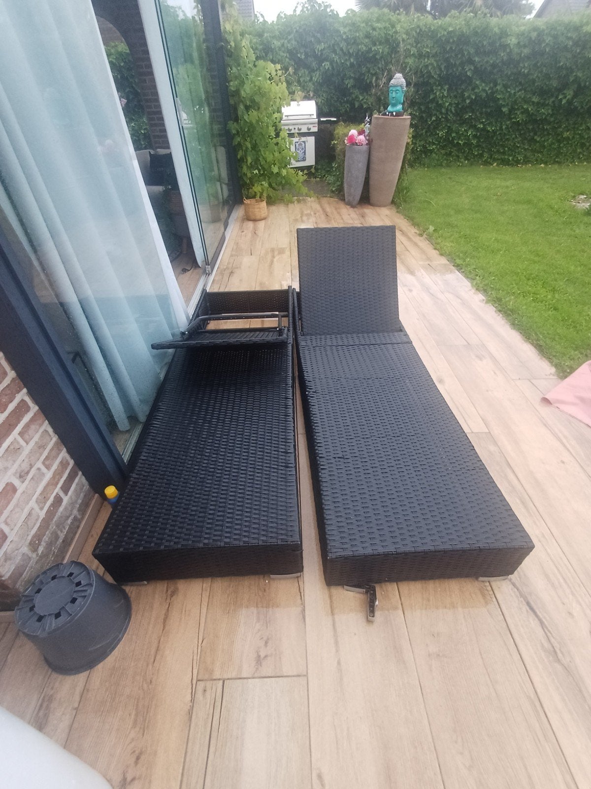 Twee verstelbare wicker ligbedden - Zwart, Ophalen of Verzenden, Gebruikt, Wicker, Verstelbaar