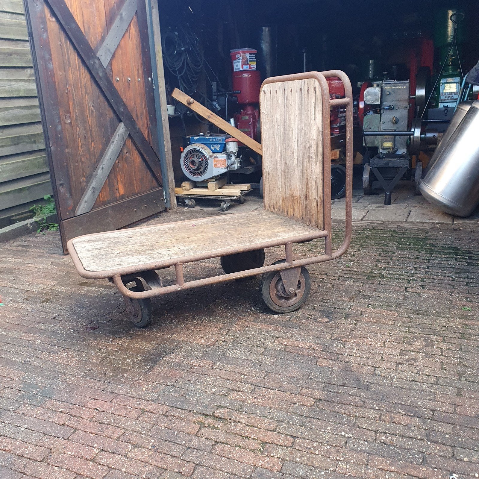 te koop aangeboden mooie kar voor stationaire motor, Ophalen, Zo goed als nieuw, Dieselmotor