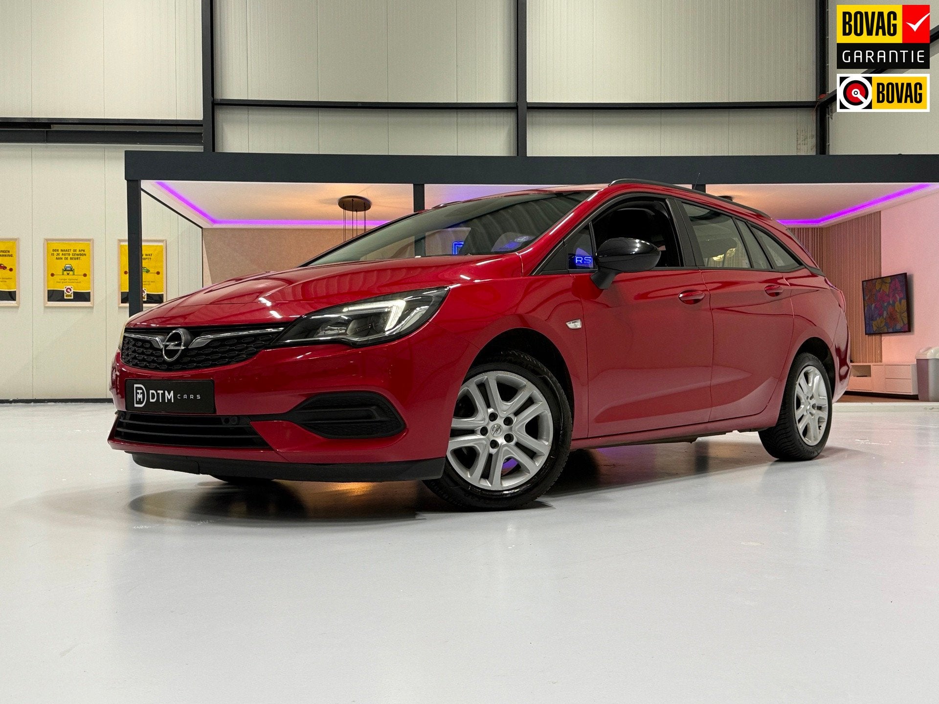 Opel ASTRA SPORTS TOURER 1.2 Turbo 110pk Bj. 2021 | Trekhaak, Voorwielaandrijving, Stof, Gebruikt, 1199 cc