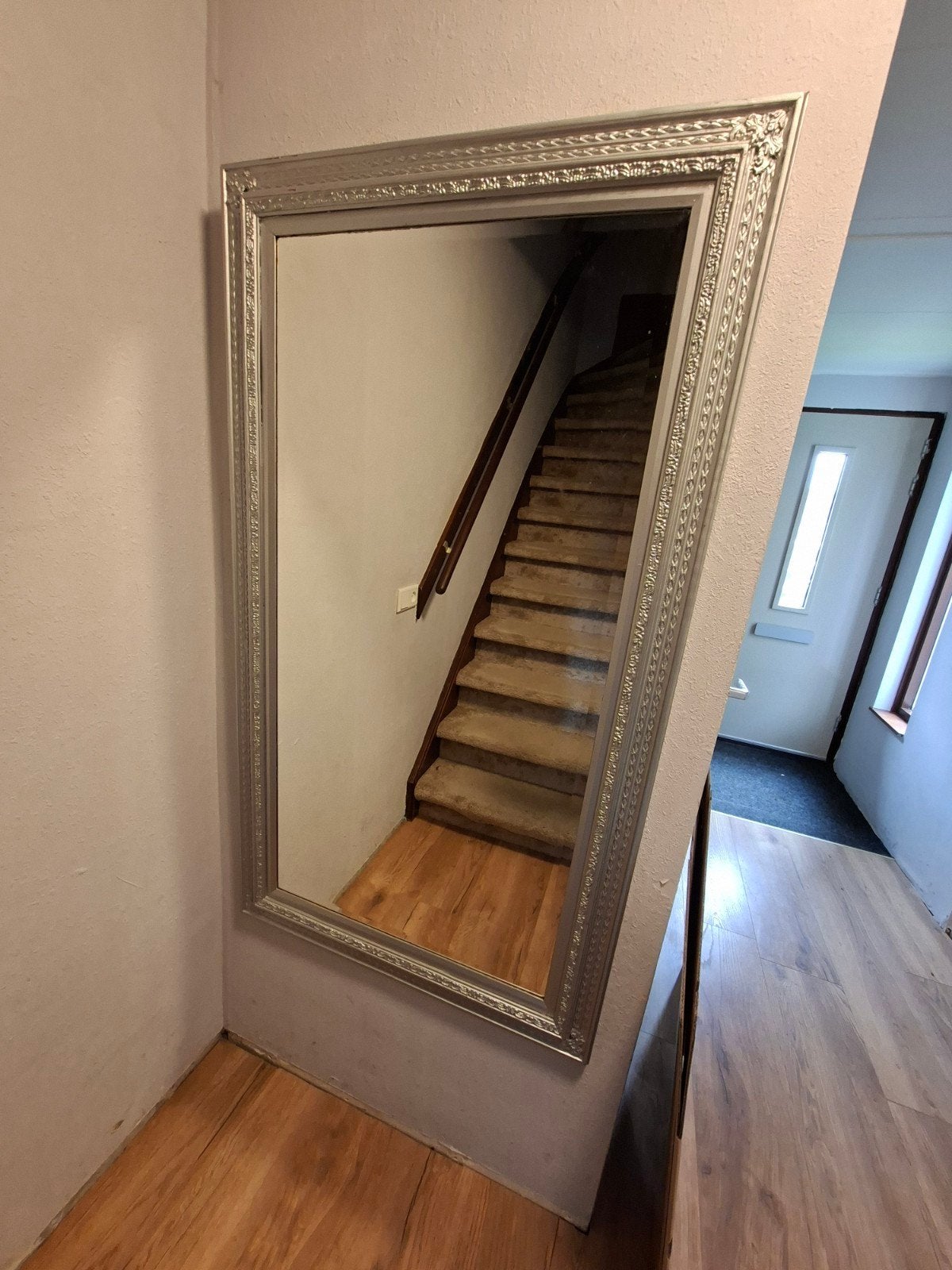Grote spiegel met zilverkleurige baroklijst, Gebruikt, 100 tot 150 cm, Ophalen of Verzenden, 75 tot 100 cm