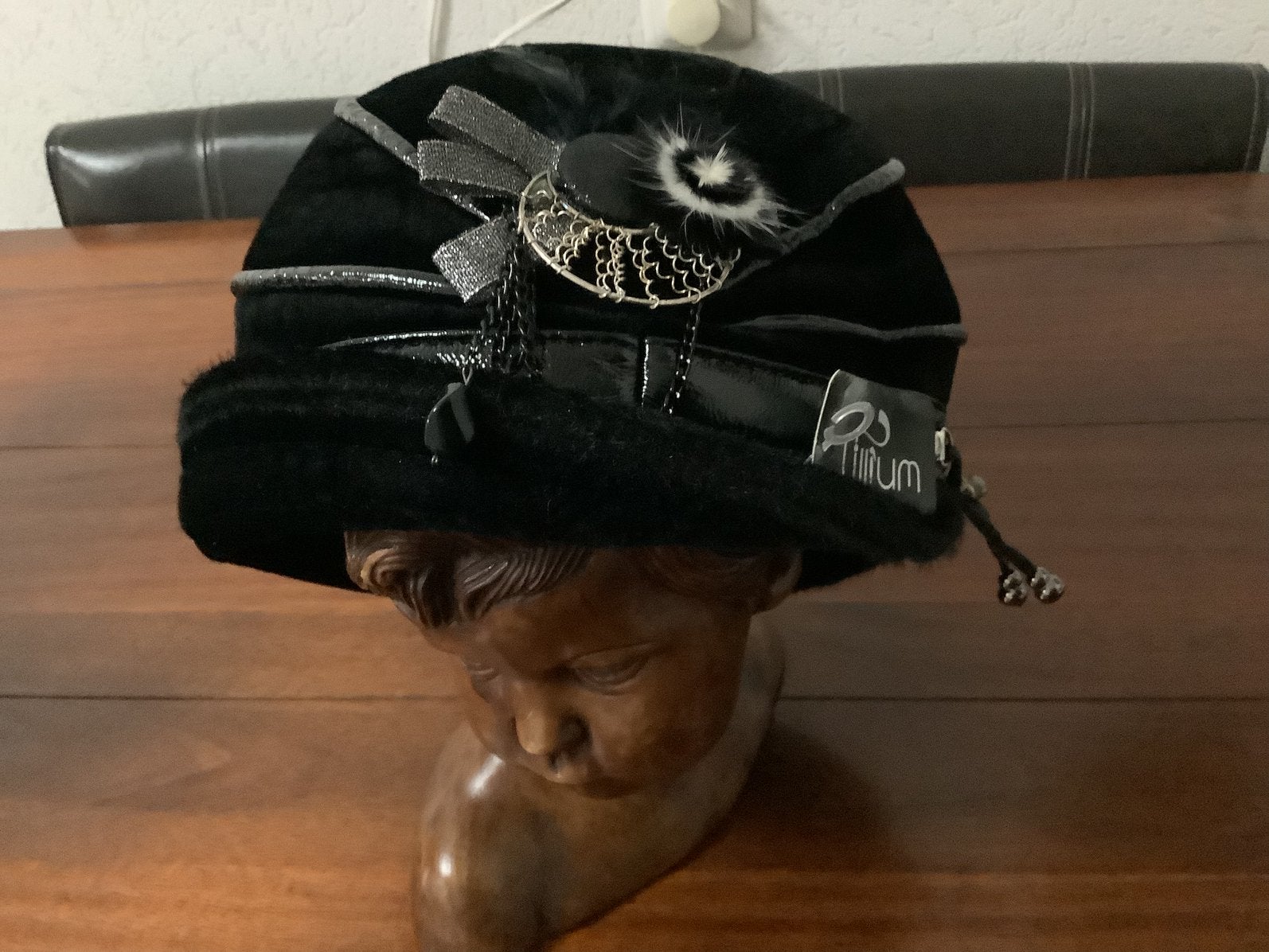 Hoed. Dames.    Nieuw!!      ️, Verzenden, Nieuw, One size fits all, Hoed