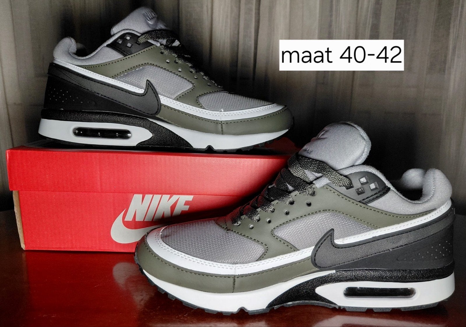 Nike air max classic bw, Kleding | Heren, Schoenen, Overige kleuren, Nieuw, Ophalen of Verzenden, Sneakers of Gympen