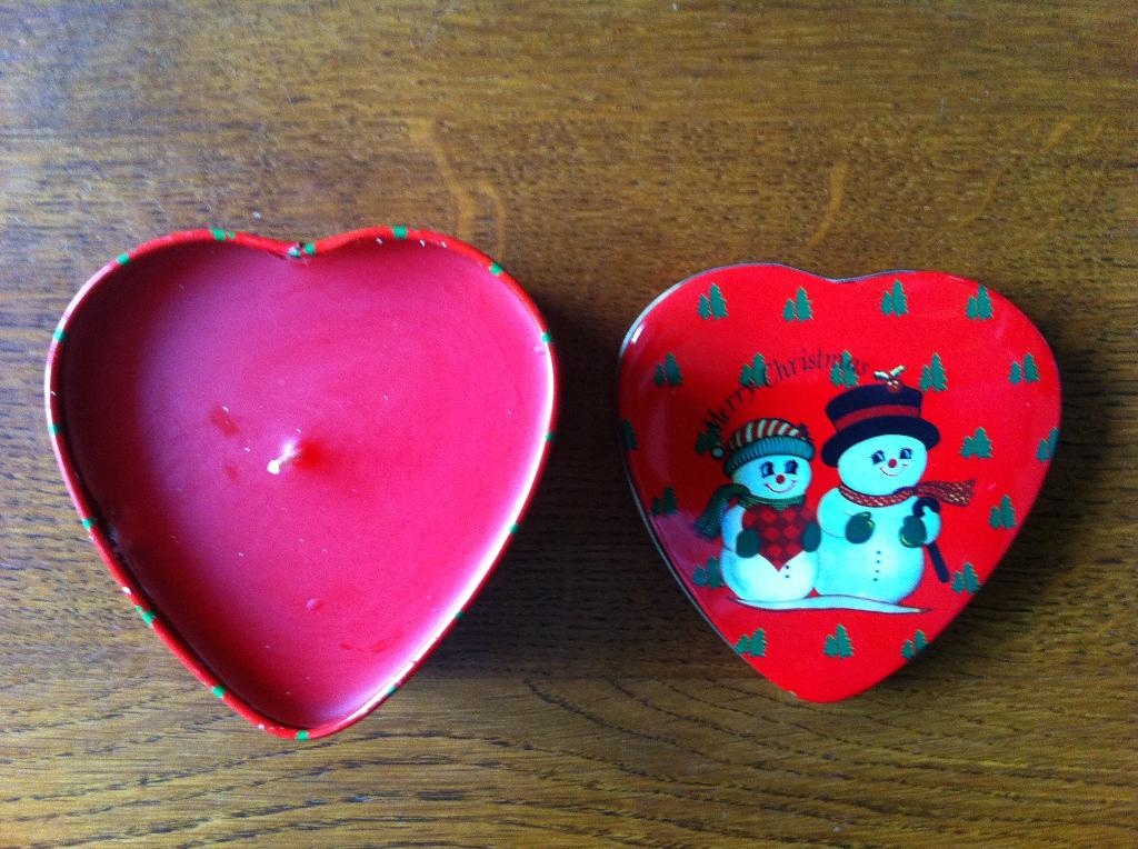 Blik Hart met Kaars "Merry Christmas" 2 Sneeuwpopjes Nieuw, Verzamelen, Blikken, Ophalen of Verzenden, Nieuw, Overige
