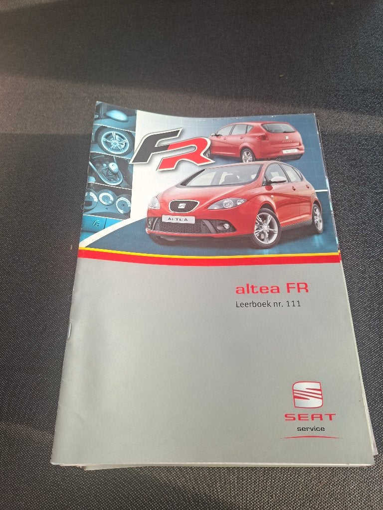 Seat service leerboek nr 111, Ophalen of Verzenden