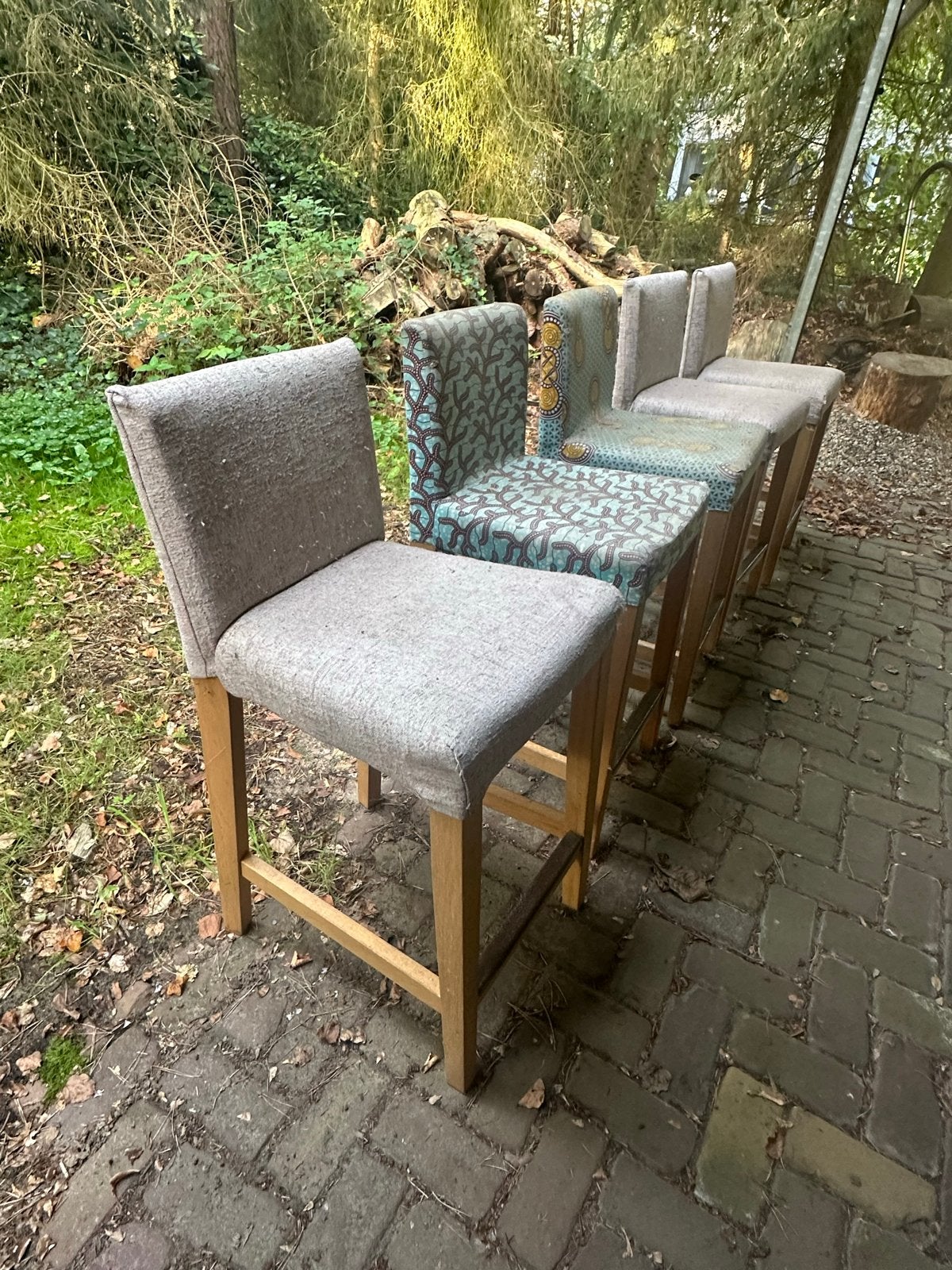 Set van 5 barkrukken - Hout en stof, Ophalen of Verzenden, 90 cm of meer, Hout, Gebruikt