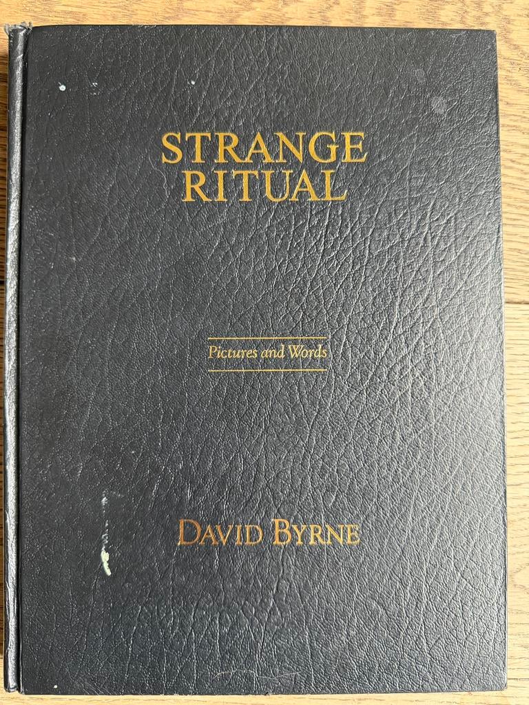 David Byrne - Strange Rituals, Boeken, Ophalen, Zo goed als nieuw