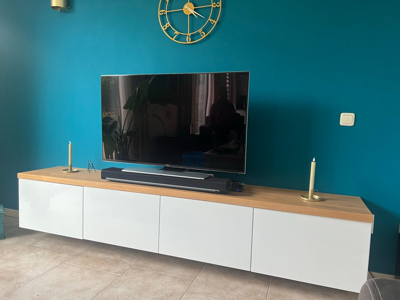 IKEA BESTÅ TV-meubel 240 cm met massief eiken blad, Ophalen, Eikenhout, Scandinavisch, Zo goed als nieuw