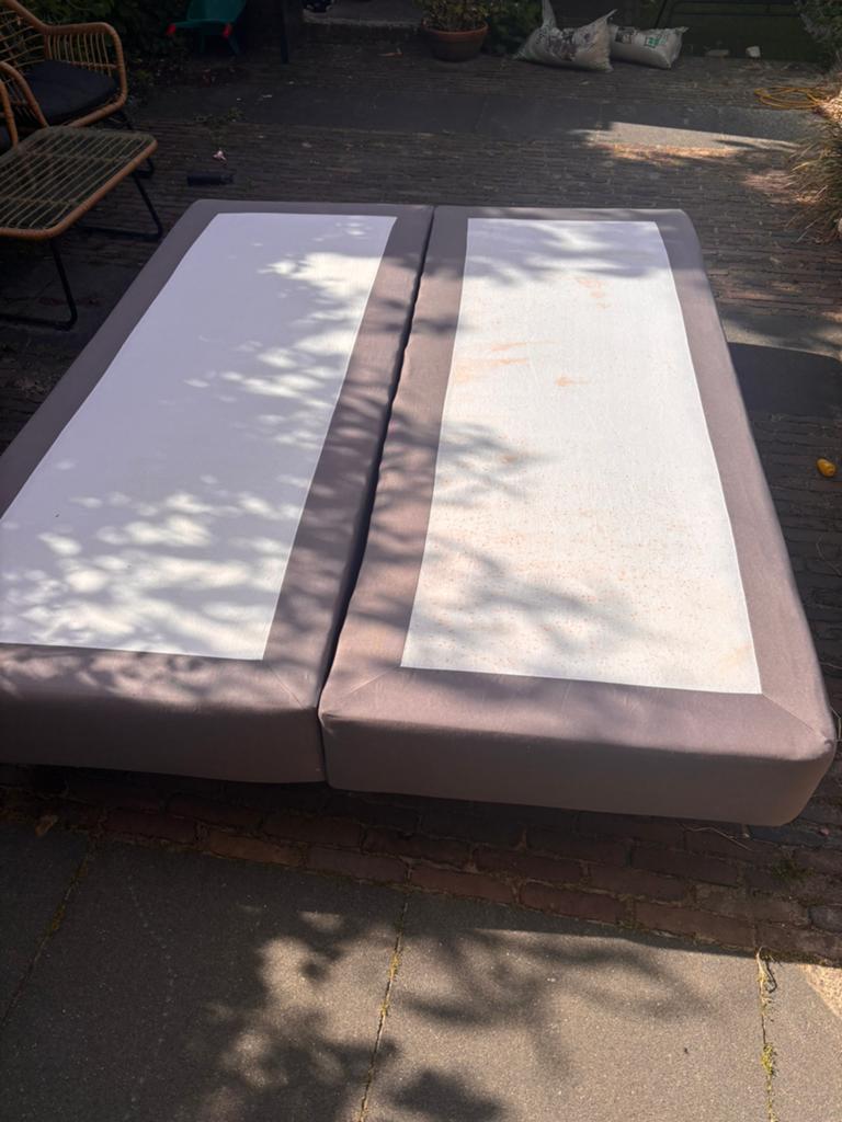 MOET WEG Boxspring en 2 persoons bed Ikea 160x200, Huis en Inrichting, Slaapkamer | Boxsprings, Gebruikt, 160 cm, 200 cm, Tweepersoons