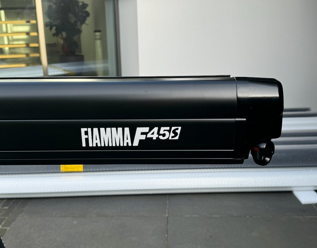 Nieuwe Fiamma F45s 400 Deep Black Luifel – 4 meter, Ophalen, Nieuw