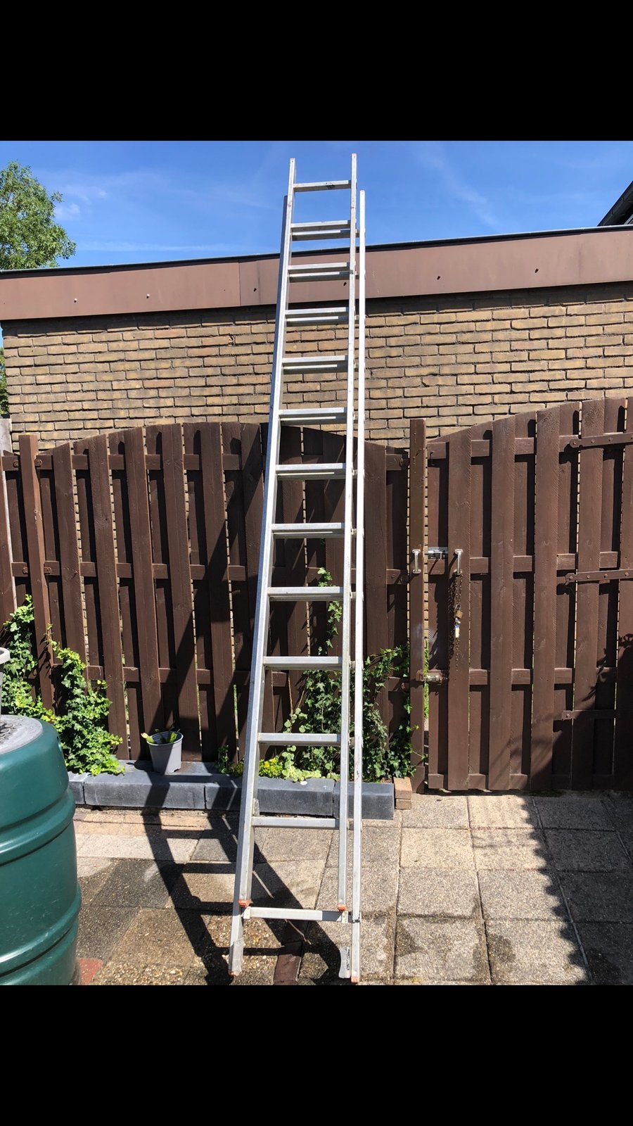 Opsteekladder 2E 2x 12 sporen in goede staat., Ophalen, Zo goed als nieuw, 4 meter of meer
