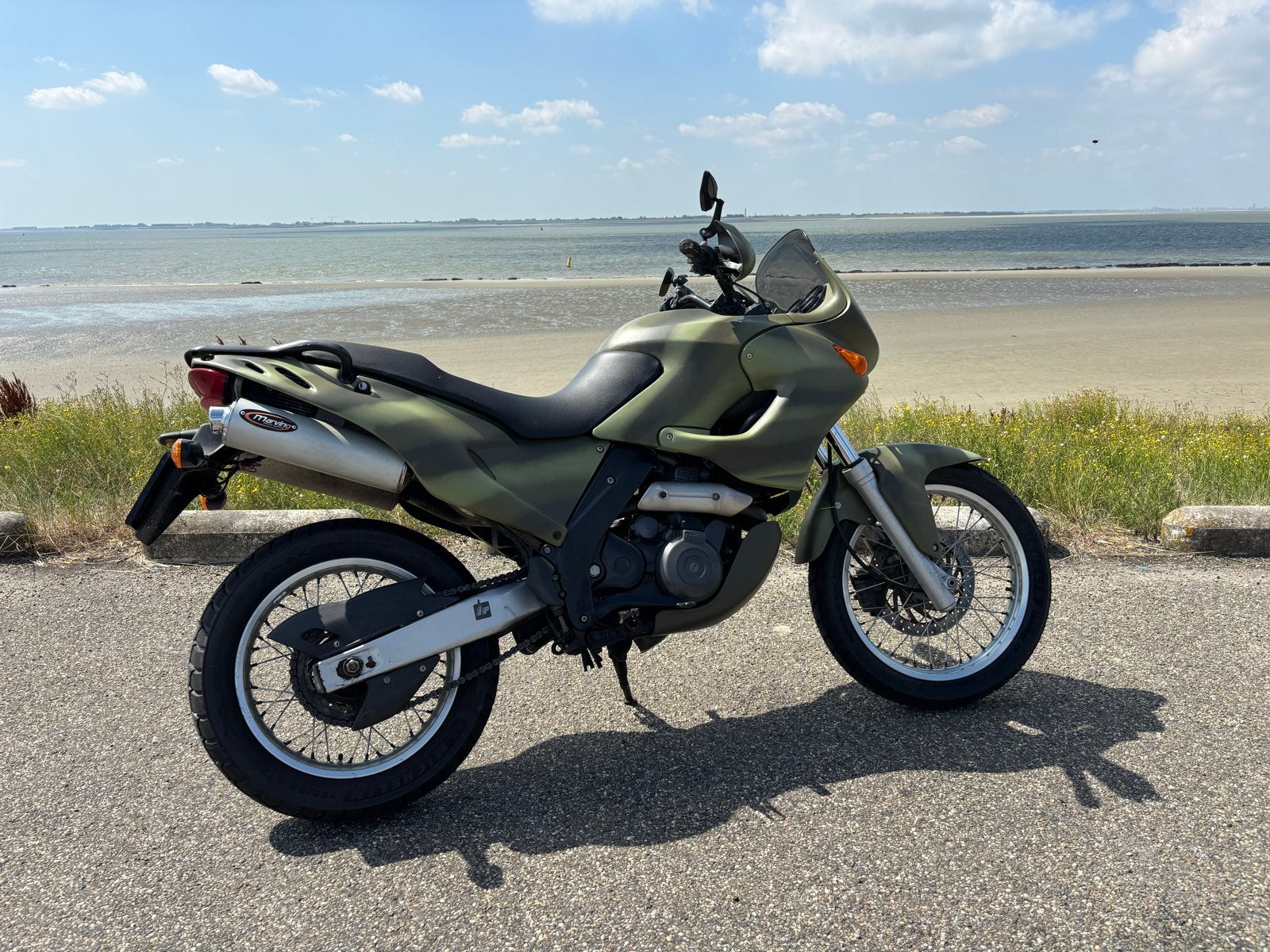 Aprilia Pegaso 650 - 2003 (injectie) enduro / all road, Motorrijbewijs A, Gebruikt, Particulier, Meer dan 35 kW