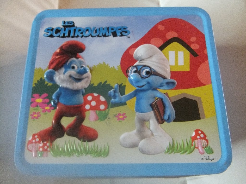 smurfen koffer  + smurfen, Verzamelen, Ophalen of Verzenden, Zo goed als nieuw, Verschillende Smurfen, Gebruiksvoorwerp