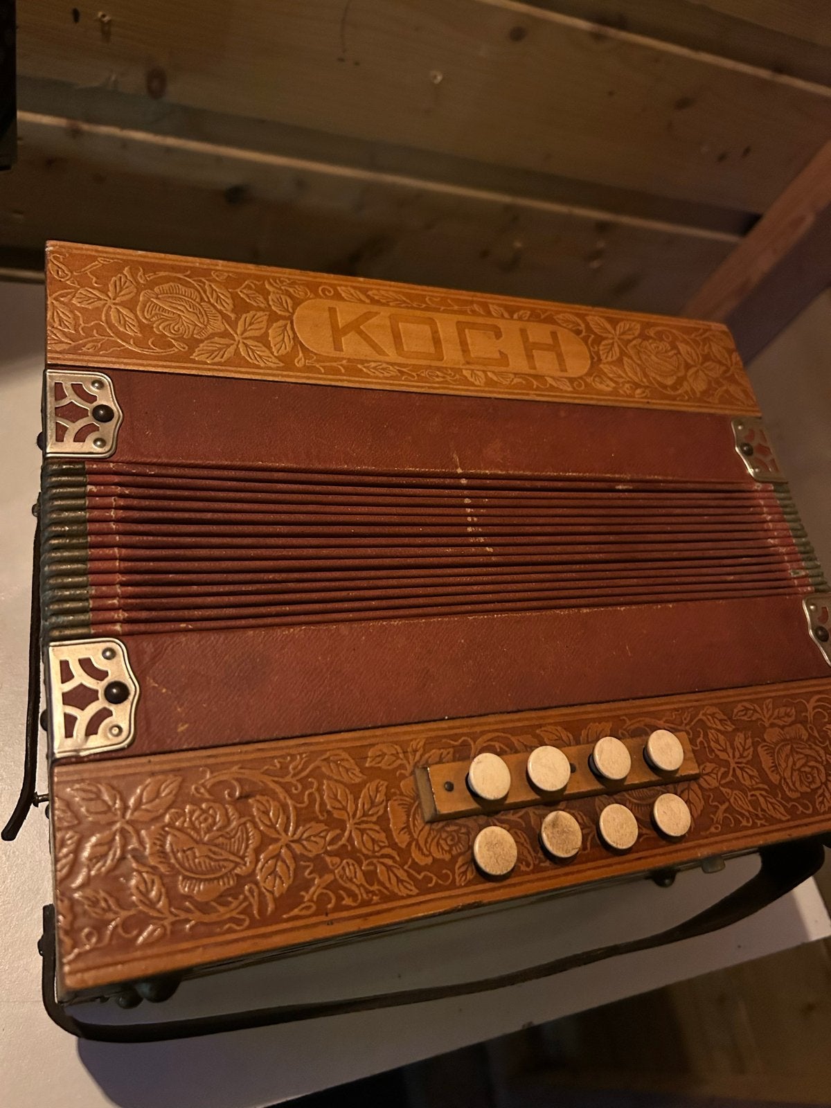 Vintage Koch Accordeon - Uniek Muziekinstrument, Muziek en Instrumenten, Gebruikt, Met riemen, 32-bas, Knopaccordeon