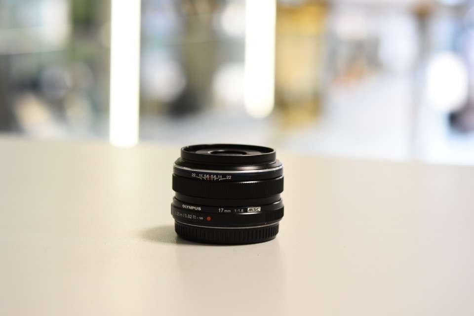 Olympus M.zuiko digital 17mm f/1.8 (Heerenveen), Foto-Groep, Luttekepoortstraat 26 3841 AX Harderwijk, Micro Four Thirds, Webshop@foto-groep.nl