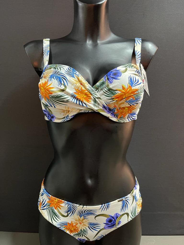 Livia bikini maat 38c en 40c model saskia, Kleding | Dames, Verzenden, Nieuw, Meerkleurig, Bikini