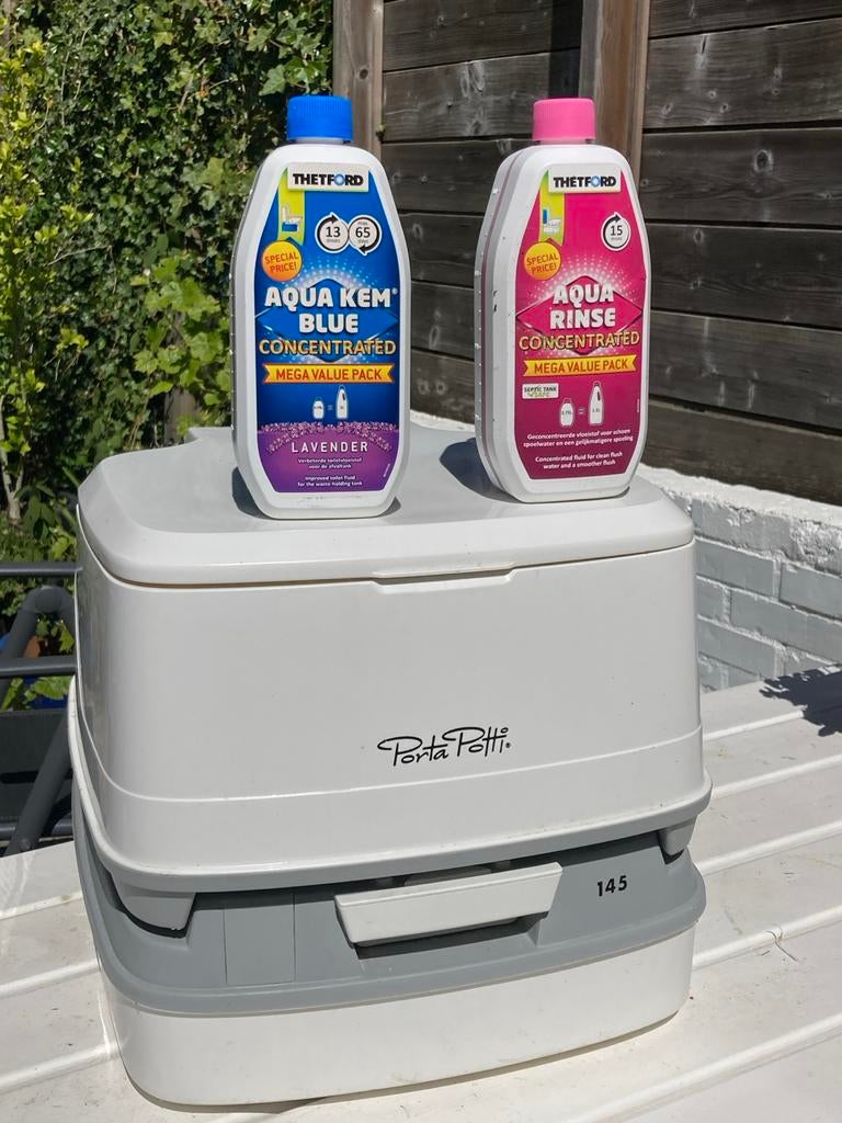 Porta Potti 145 met Aqua Kem Blue en Aqua Rinse, Ophalen, Gebruikt