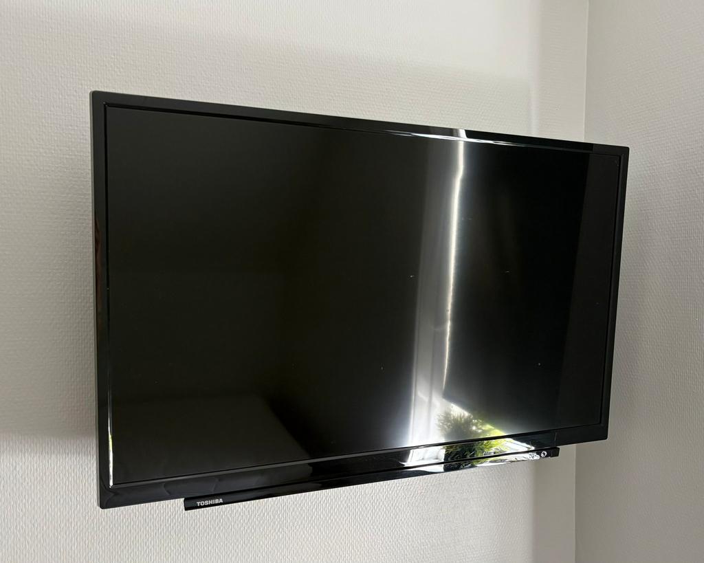 Toshiba tv 32 inch, Ophalen, Zo goed als nieuw, 50 Hz, Toshiba