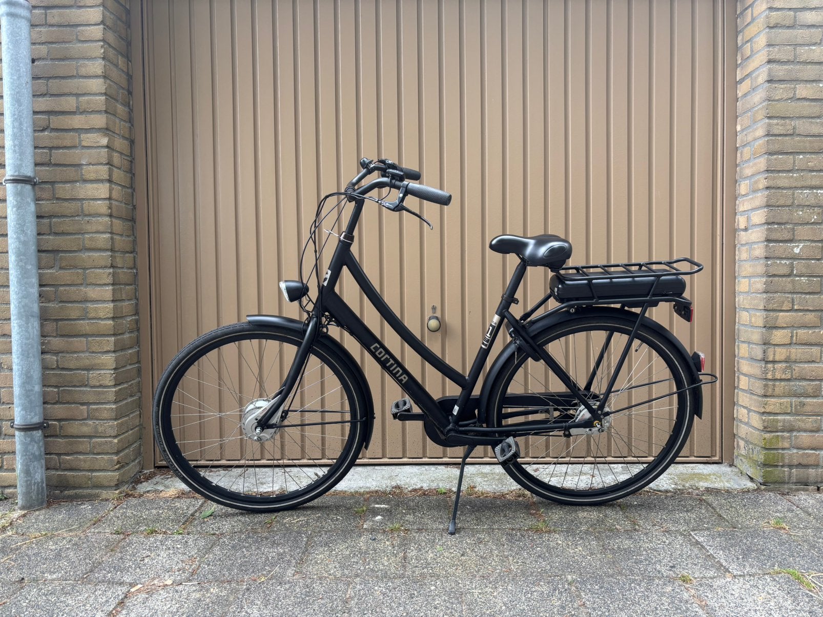 Cortina E-U1 nexus7 framemaat 57cm 28inch matt zwart, Fietsen en Brommers, Fietsen | Dames | Damesfietsen, 56 cm of meer, Ophalen
