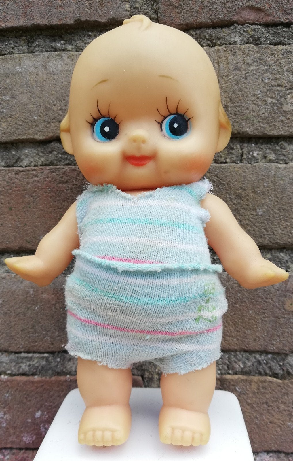 Kwepie Doll. Originele kleertjes. 19 cm. Ca '60/'70., Verzamelen, Poppen, Ophalen, Zo goed als nieuw, Pop