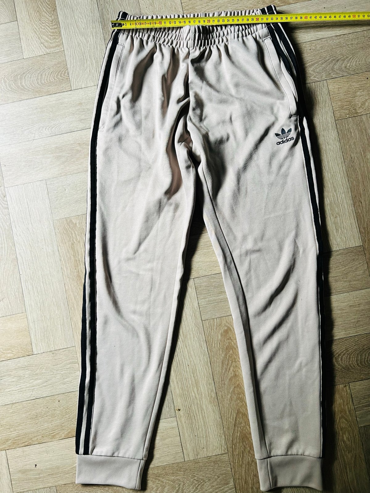 Adidas joggingbroek maat S/ 170/176, Kleding | Heren, Beige, Ophalen of Verzenden, Zo goed als nieuw, Algemeen