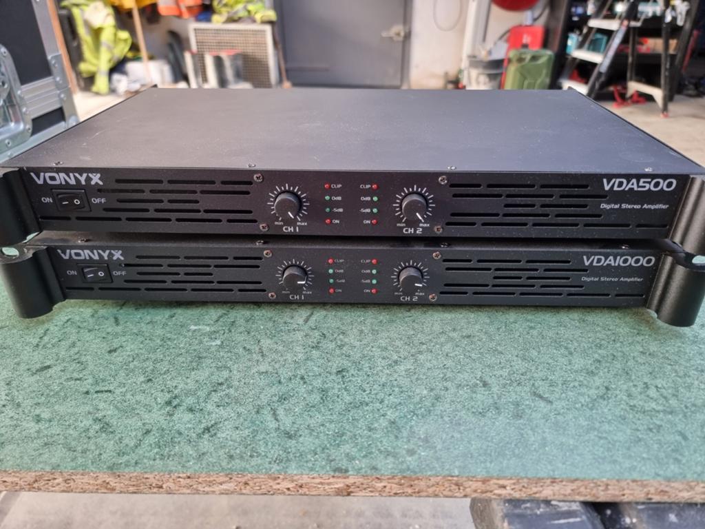 Vonyx VDA500 & VDA1000 Digitale Stereo Versterkers, Audio, Tv en Foto, Versterkers en Receivers, Overige merken, Gebruikt, Ophalen of Verzenden