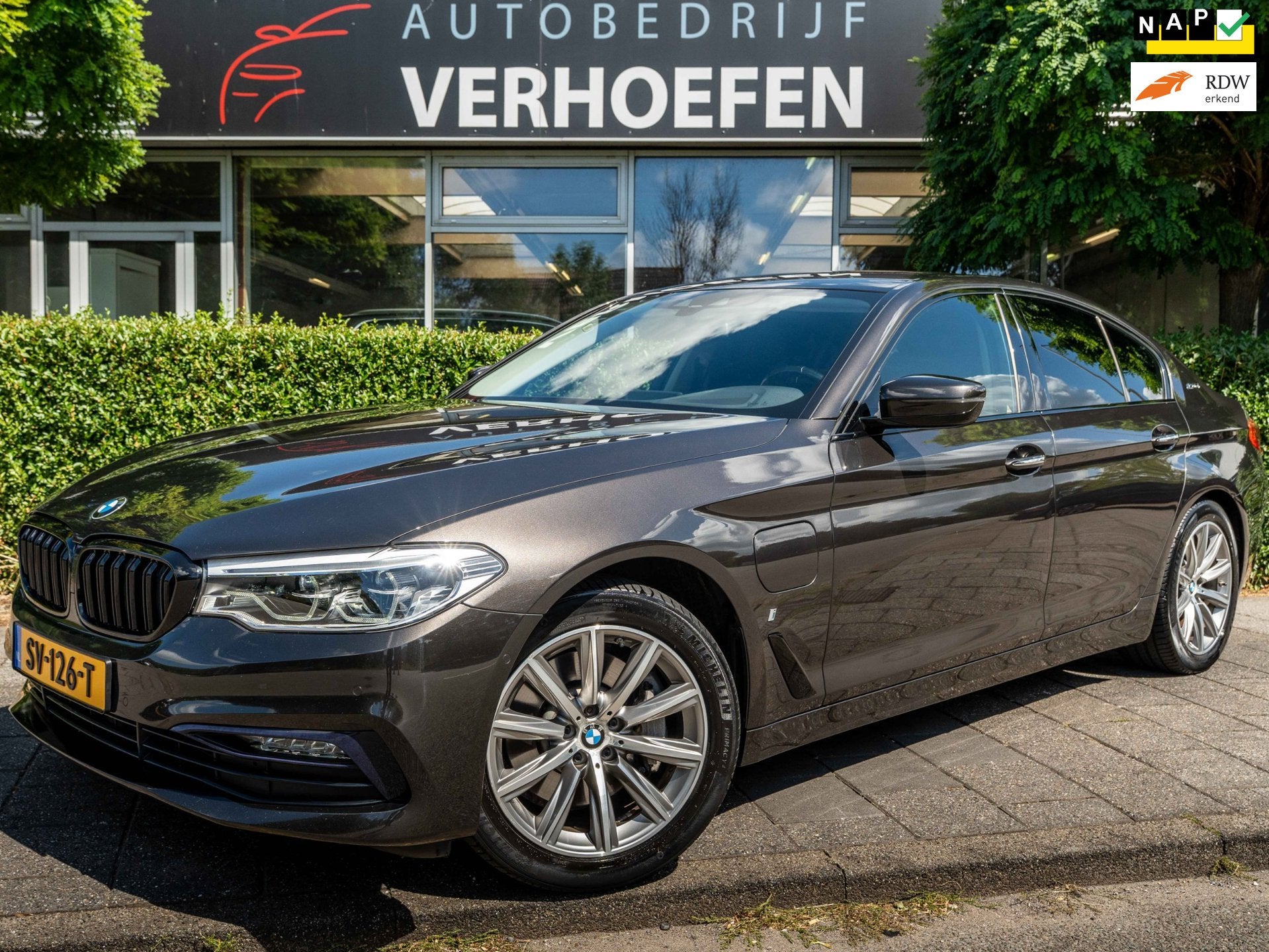 BMW 5-serie 530e iPerformance High Executive - STOEL VERW -, Auto's, Automaat, 1998 cc, Achterwielaandrijving, Gebruikt