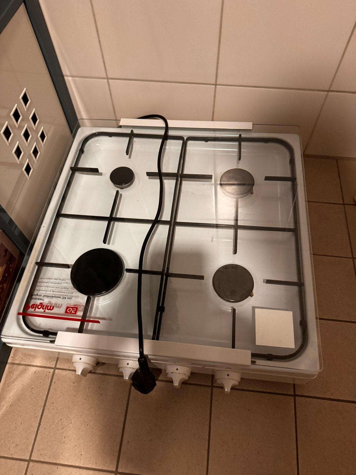 Pelgrim 4-pits gasstel met glazen deksel., Ophalen, Gebruikt, 4 kookzones, Gas