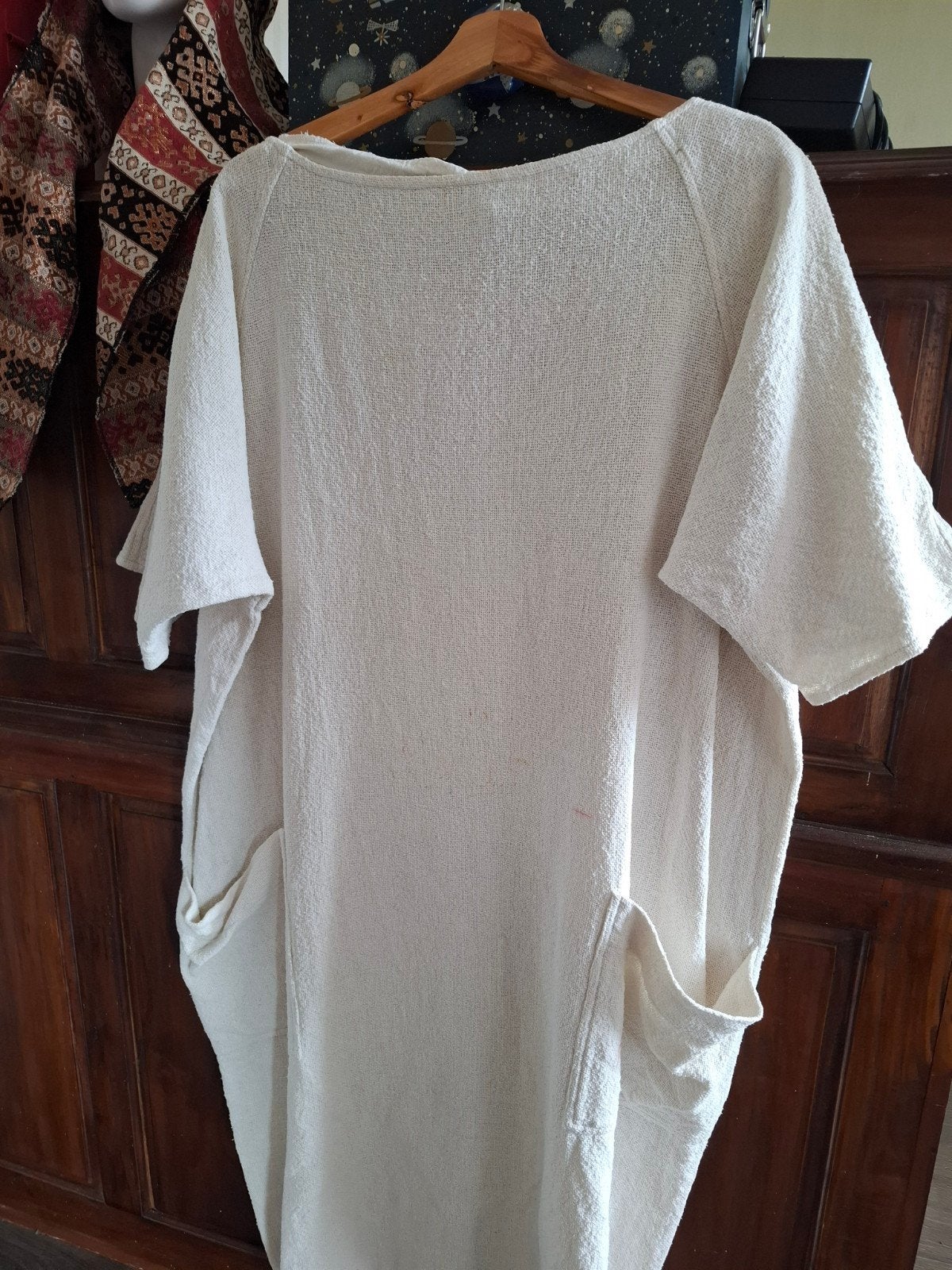 een soort zak met zakken, Kleding | Dames, Maat 38/40 (M), Beige, Ophalen of Verzenden, Onbekend