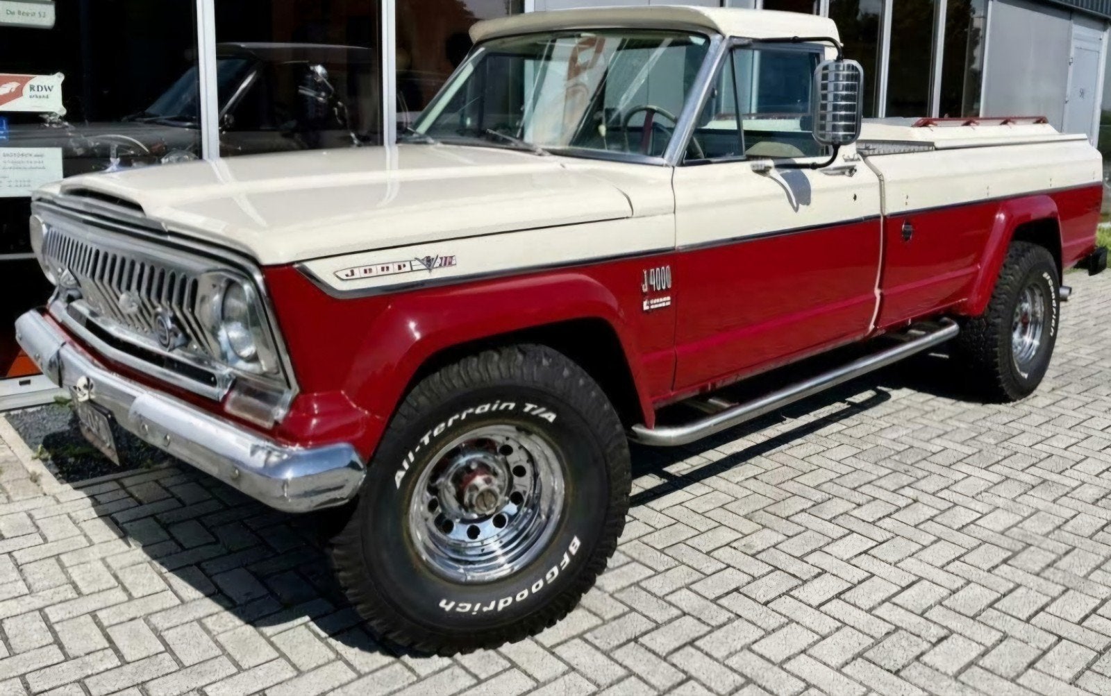 JEEP J4000 5.9 V8 4X4 1972 Pick-up LPG  UNIEK, Auto's, Oldtimers, Vierwielaandrijving, Particulier, LPG, Te koop