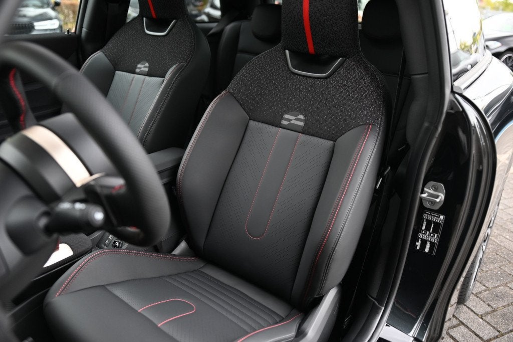 MINI Hatchback Cooper S Automaat / JCW / Pakket XL / 18 inch, 1998 cc, Stof, Gebruikt, Euro 6