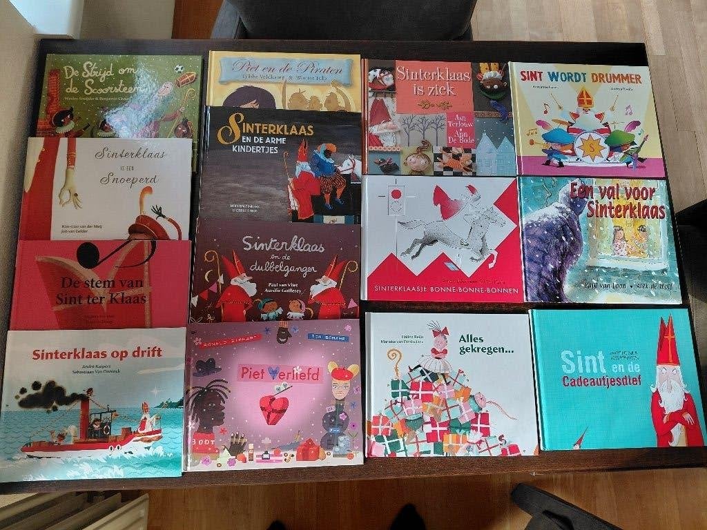 Sinterklaasboeken, Diversen, Ophalen of Verzenden, Zo goed als nieuw