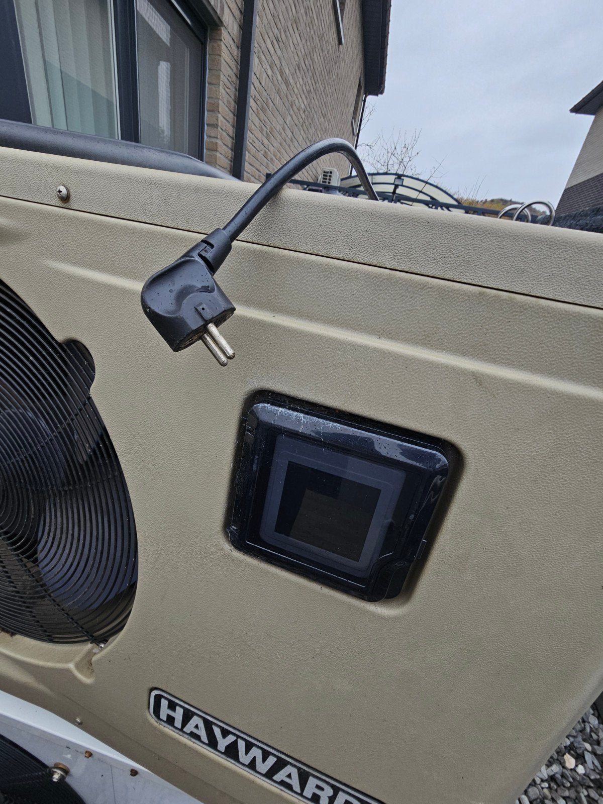 Zwembad warmtepomp 8kw
Ophalen belgie Limburg beringen, Tuin en Terras, Ophalen