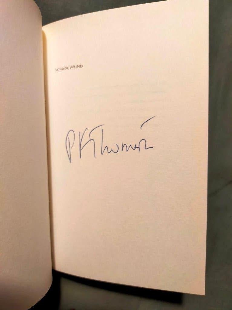 Gesigneerd: P.F. Thomése - Schaduwkind, Boeken, Ophalen of Verzenden, Zo goed als nieuw, Nederland