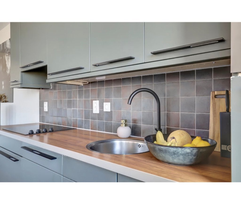 Keuken met Whirlpool apparatuur en Bosch koelkast, Huis en Inrichting, Keuken | Complete keukens, Ophalen, Gebruikt, Enkelwandige keuken