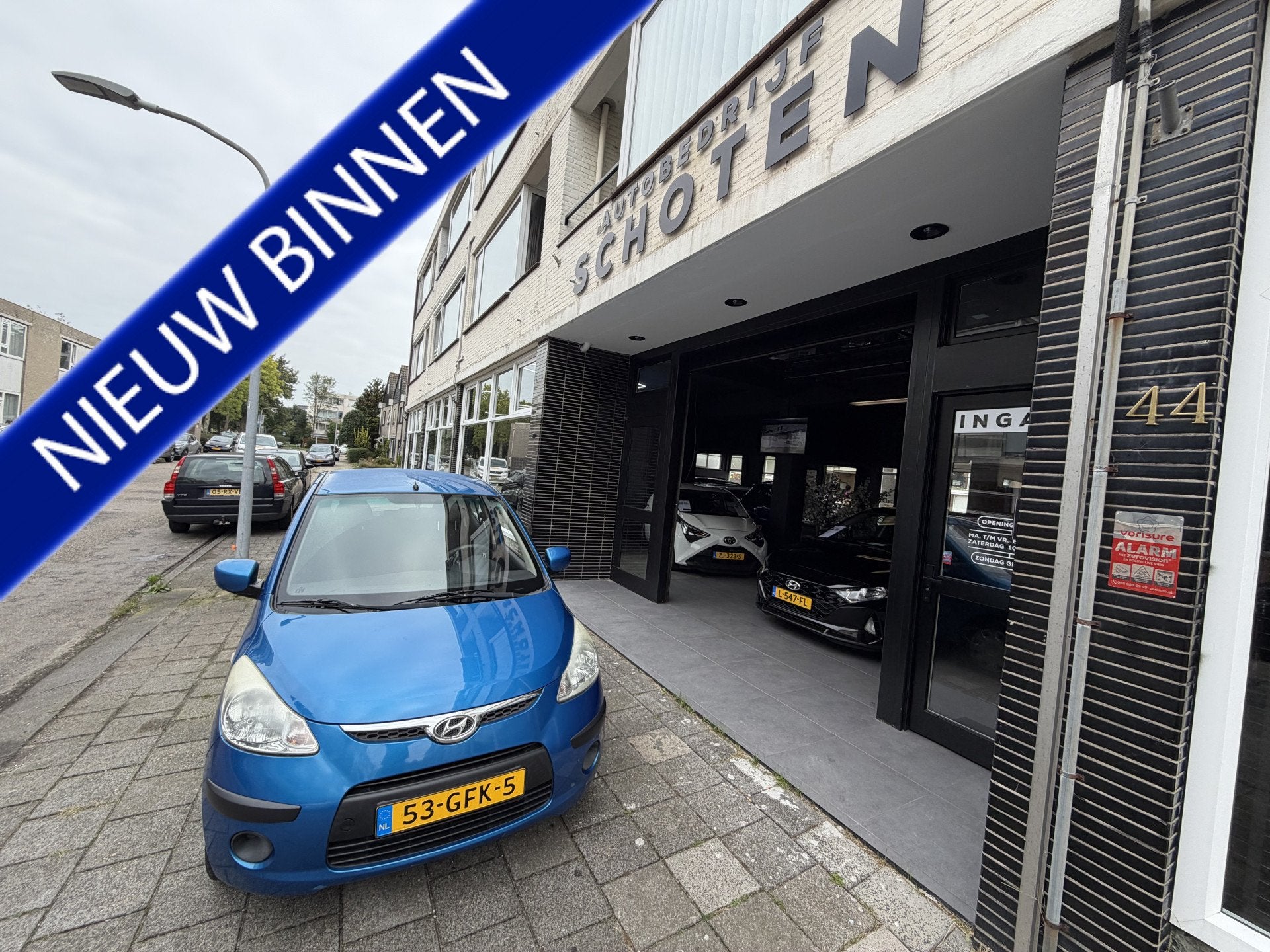 Hyundai i10 1.1 Dynamic Cool Hyundai i10 1.1 met volledige o, Voorwielaandrijving, Gebruikt, 31 €/maand, 4 cilinders