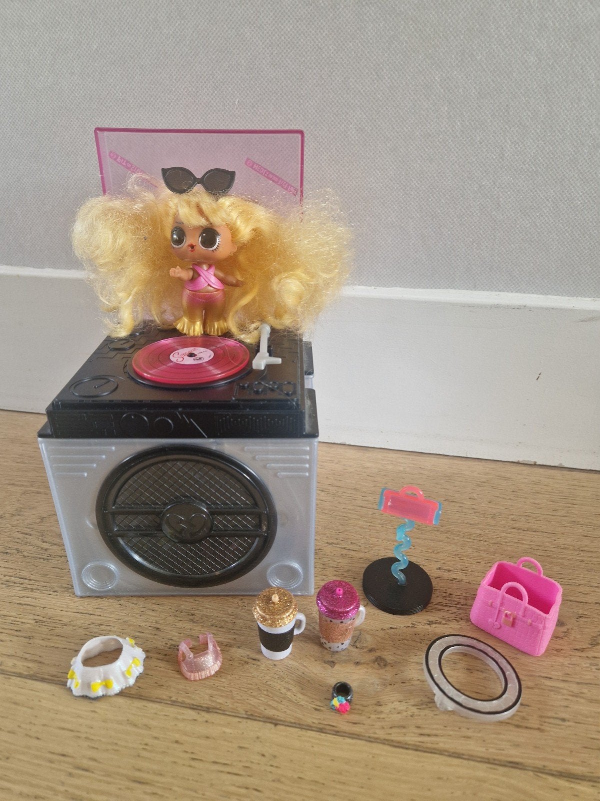 Lol Remix influencer op de dansvloer inclusief  accessoires, Ophalen of Verzenden, Zo goed als nieuw, Overige typen