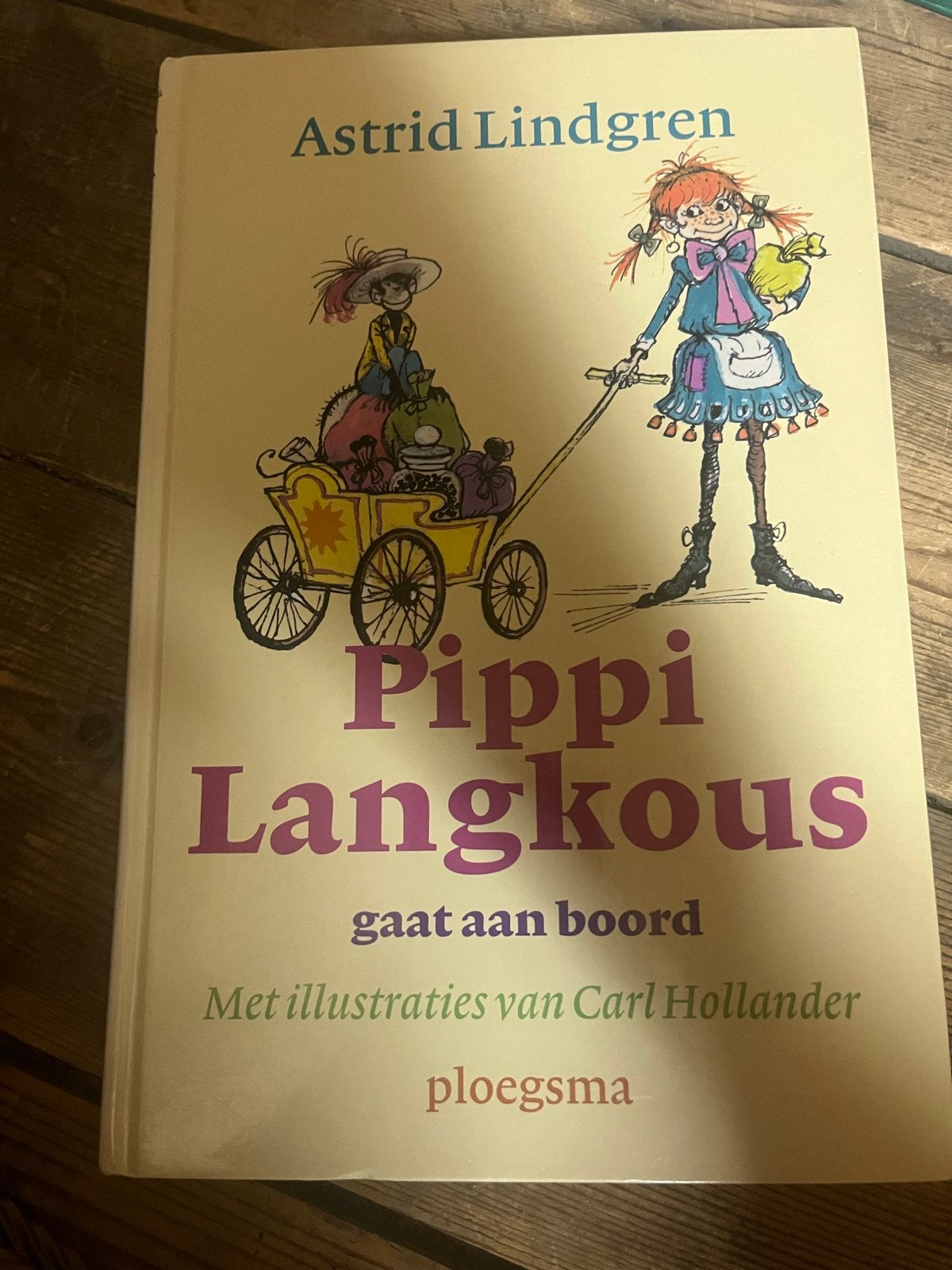 Pippi Langkous gaat aan boord - Astrid Lindgren, Ophalen of Verzenden, Zo goed als nieuw, Fictie algemeen