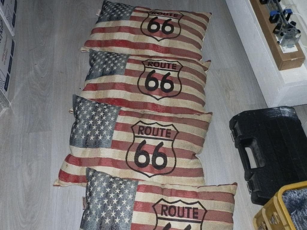 Kussens Route 66, Ophalen of Verzenden, Zo goed als nieuw