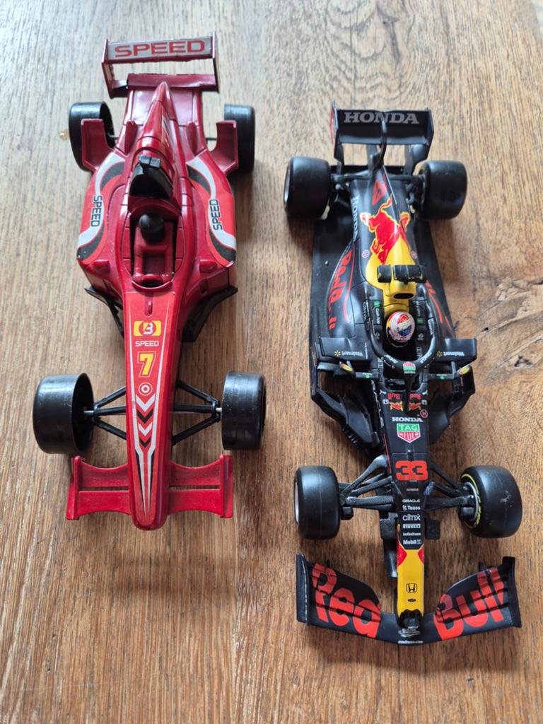 Max Verstappen Red Bull Honda F1 modelauto, Ophalen of Verzenden, Zo goed als nieuw, Auto, Overige merken
