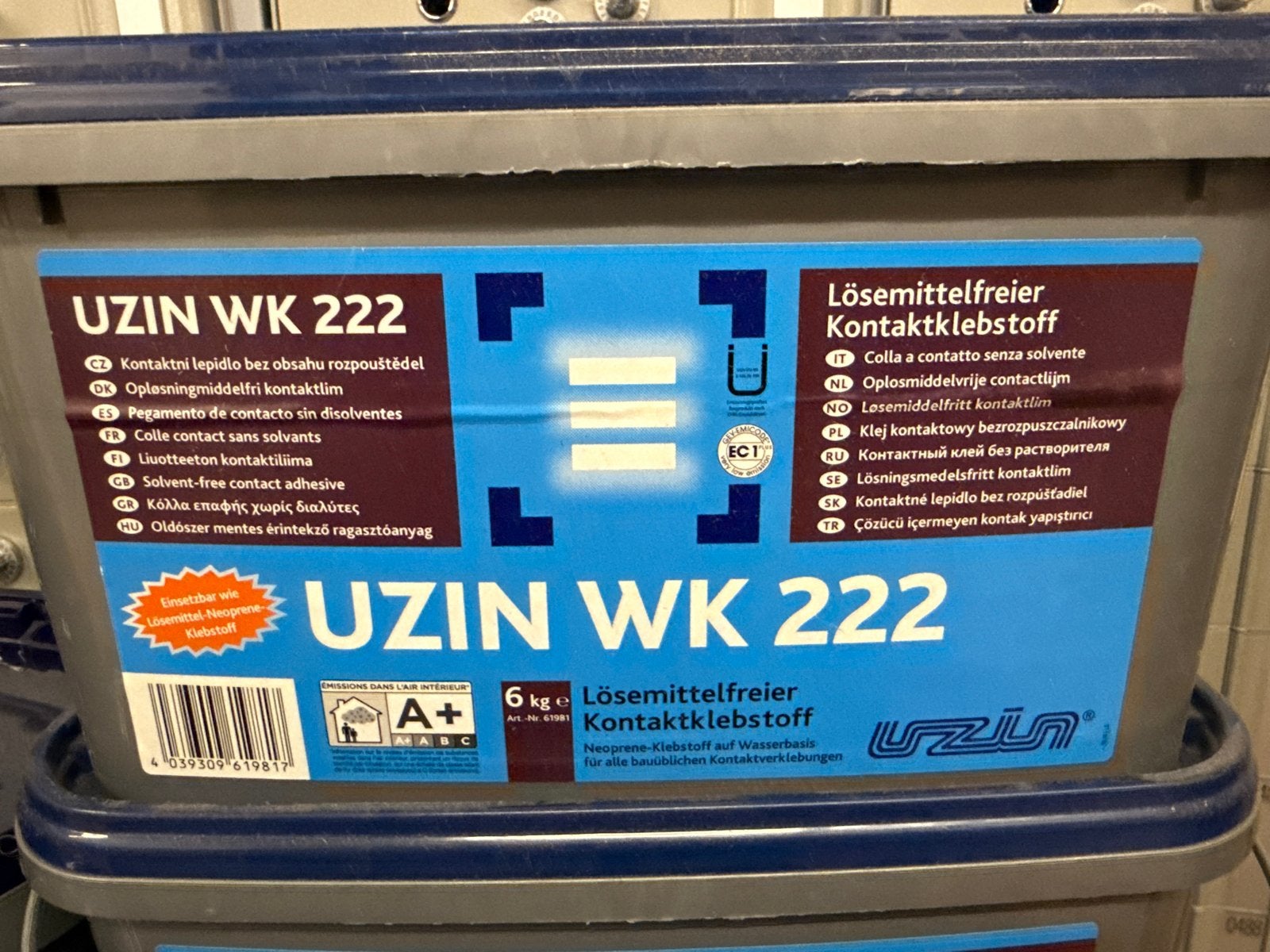 UZIN WK 222 Oplosmiddelvrije Contactlijm 6 kg, Huis en Inrichting, Ophalen of Verzenden, Nieuw, Grijs, Rond